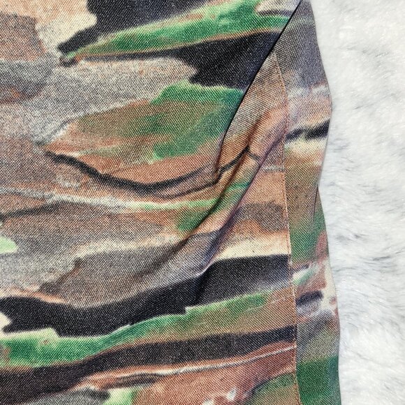 Boys LG Volcom snowboard pants - Picture 10 of 13